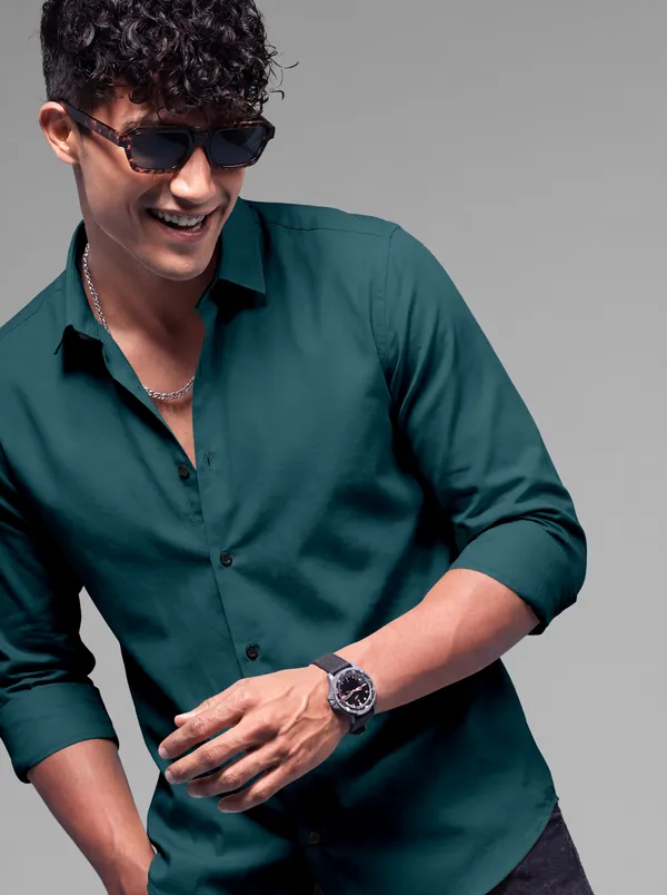 Dark_Green_Cotton_Casual_Solid_Full_Sleeve_Shirt_For_Men