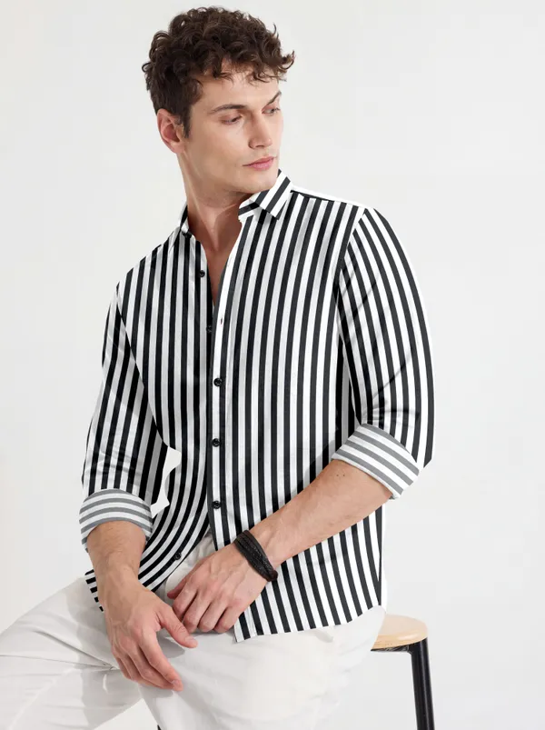 Black_And_White_Cotton_Blend_Striped_Full_Sleeve_Shirt_For_Men