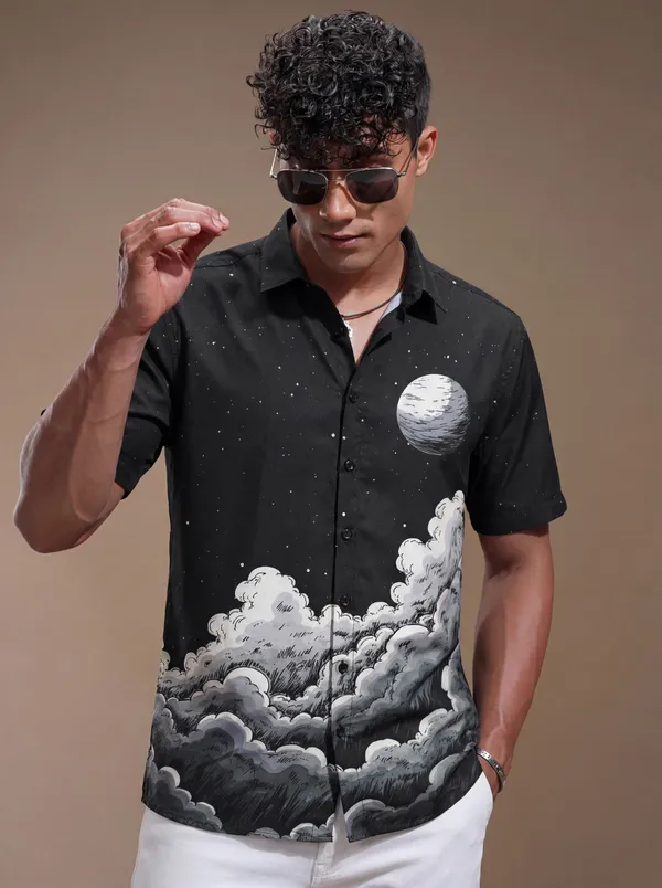 Black_And_White_Cotton_Casual_Printed_Half_Sleeve_Shirt_For_Men