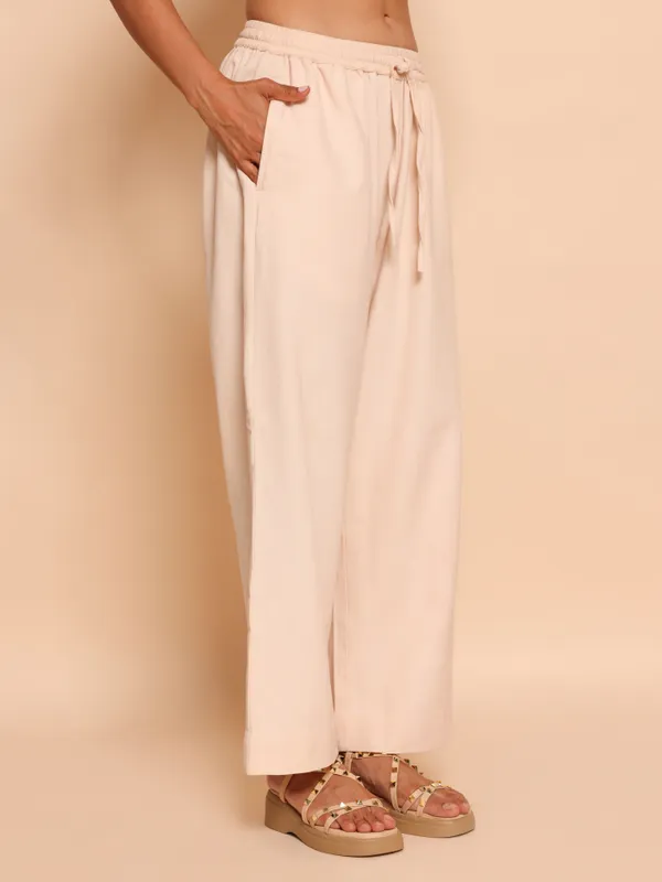 RELAXED_PANTS_–_Comfortable_Casual_Pants_For_Women