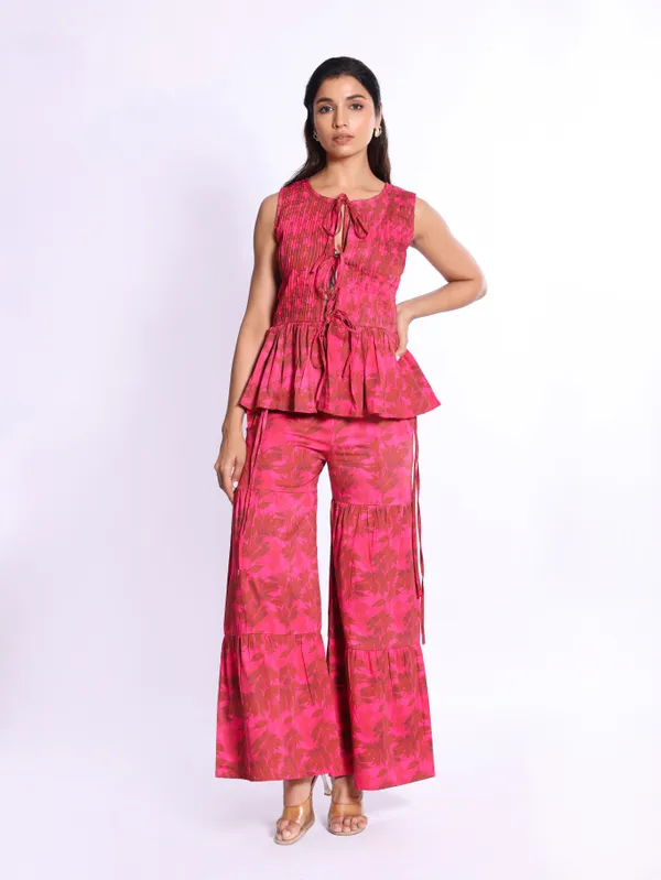 RAE_Tie-Up_Set_–_Stylish_Tie-Up_Co-Ord_Set_For_Women