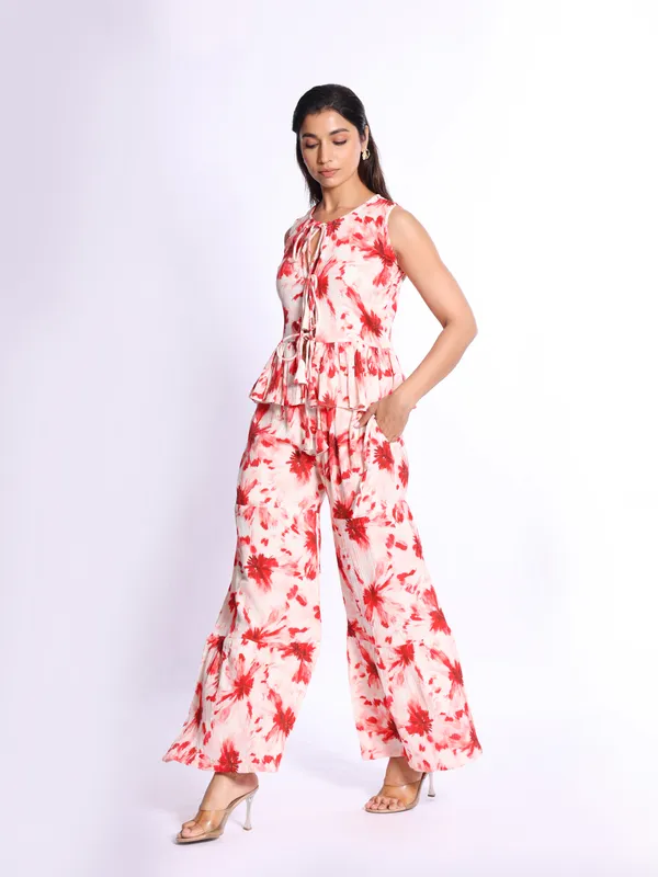 BLOOM_Tie-Up_Set_–_Stylish_Tie-Up_Co-Ord_Set_For_Women