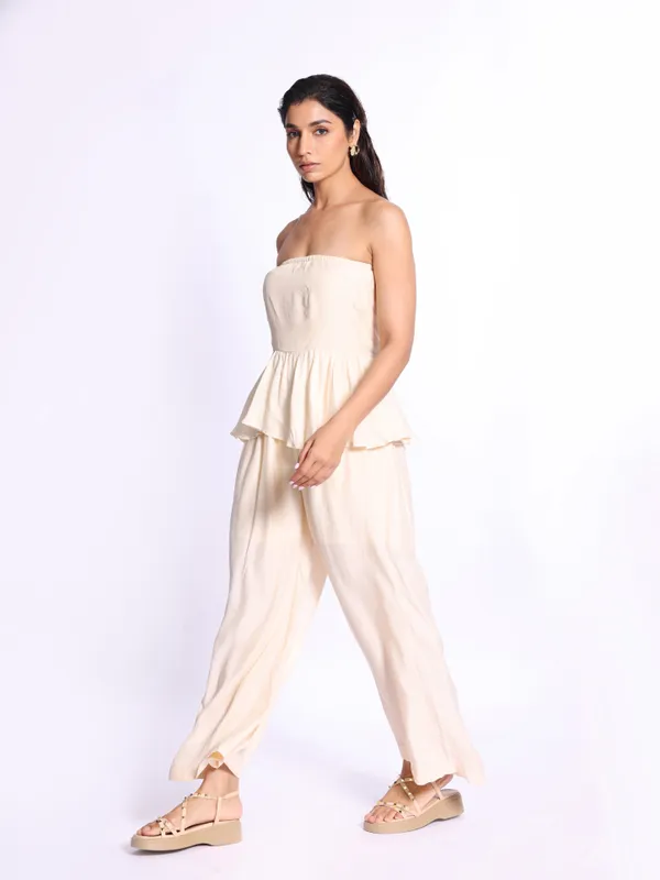 FLOW_Set_–_Stylish_Co-Ord_Set_For_Women