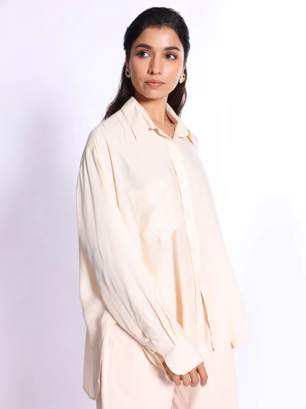 CALM_White_Shirt_–_Stylish_Casual_Wear_For_Women