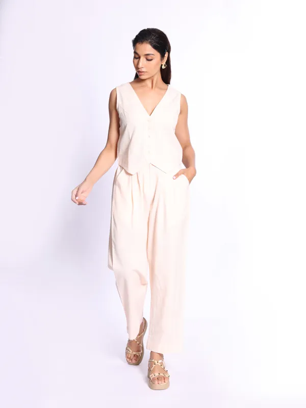 EASE_Set_(White)_–_Stylish_Co-Ord_Set_For_Women