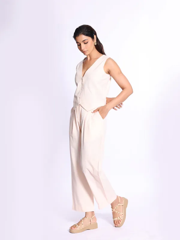 EASE_Set_(White)_–_Stylish_Co-Ord_Set_For_Women