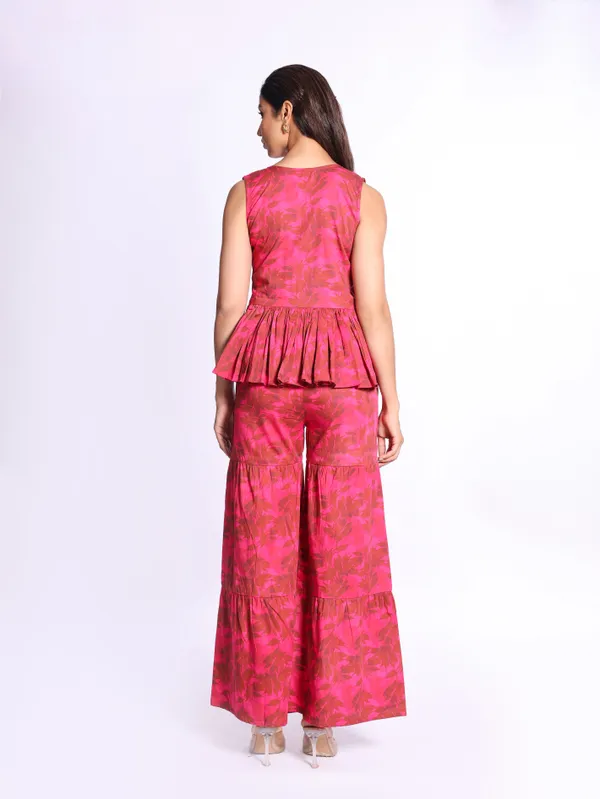RAE_Tie-Up_Set_–_Stylish_Tie-Up_Co-Ord_Set_For_Women