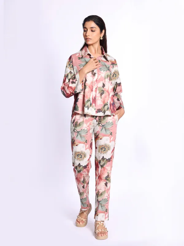 FLORA_Pants_Set_–_Stylish_Pants_Set_For_Women
