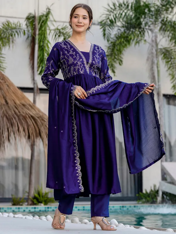 Blue_Vichitra_Silk_Embroidery_Kurti_With_Pant_&_Dupatta_For_Women