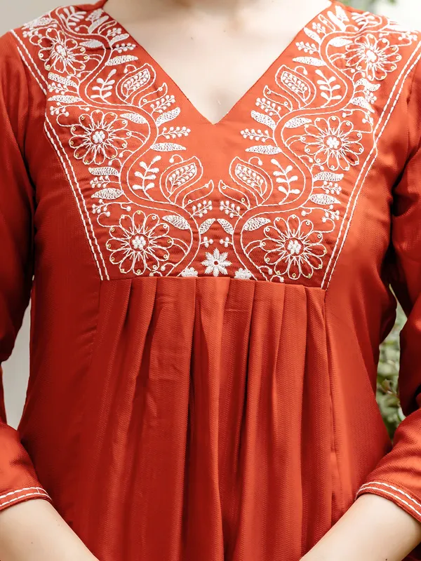 Orange_Viscose_Rayon_Embroidered_Kurti_With_Pant_&_Dupatta_For_Women