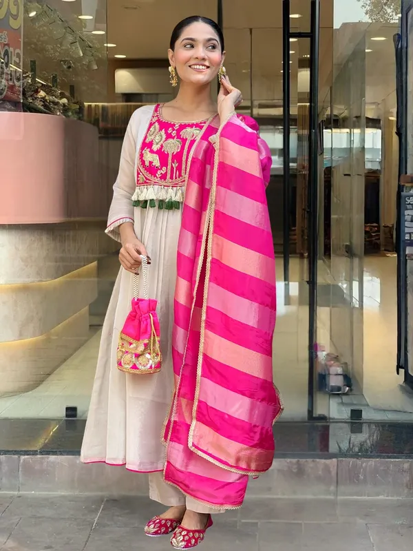 Pink_Silk_Embroidered_Kurti_With_Pant_&_Dupatta_For_Women