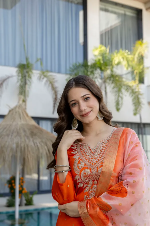 Orange_Jacquard_Butti_Embroidered_Kurti_With_Pant_&_Dupatta_For_Women