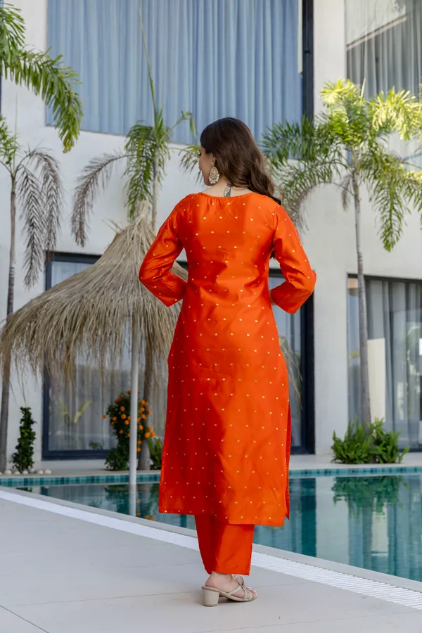 Orange_Jacquard_Butti_Embroidered_Kurti_With_Pant_&_Dupatta_For_Women