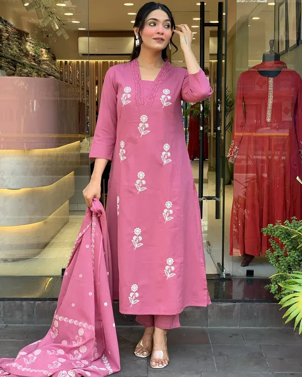 Pink_Cotton_Embroidered_Kurti_With_Pant_&_Dupatta_For_Women