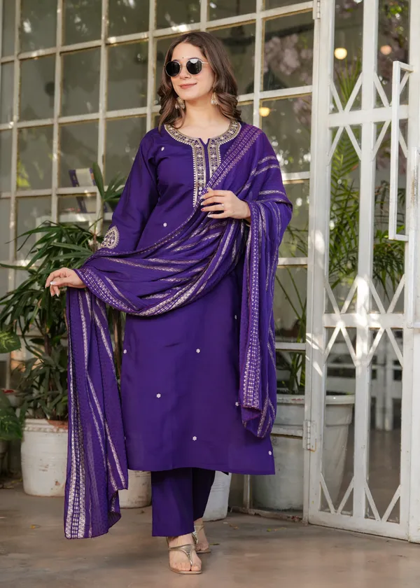 Purple_Viscose_Chanderi_Embroidered_Work_Kurti_With_Pant_&_Dupatta_For_Women