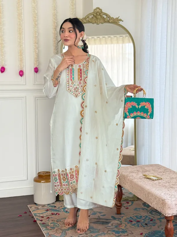 White_Viscose_Chanderi_Embroidery_Kurti_With_Pant_&_Dupatta_For_Women