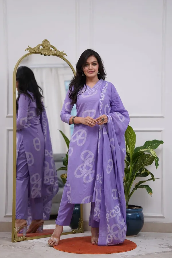 Purple_Chanderi_Silk_Embroidered_Kurti_With_Pant_&_Dupatta_For_Women