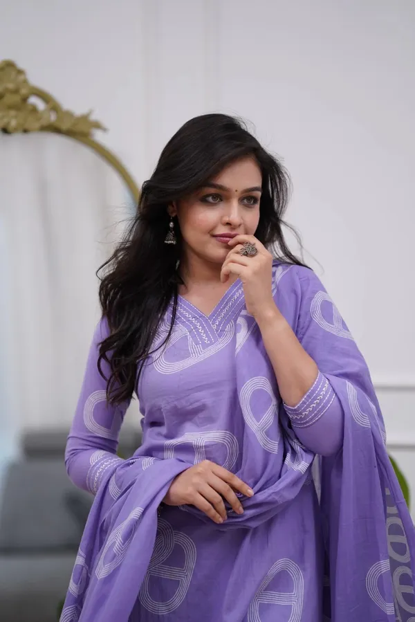 Purple_Chanderi_Silk_Embroidered_Kurti_With_Pant_&_Dupatta_For_Women