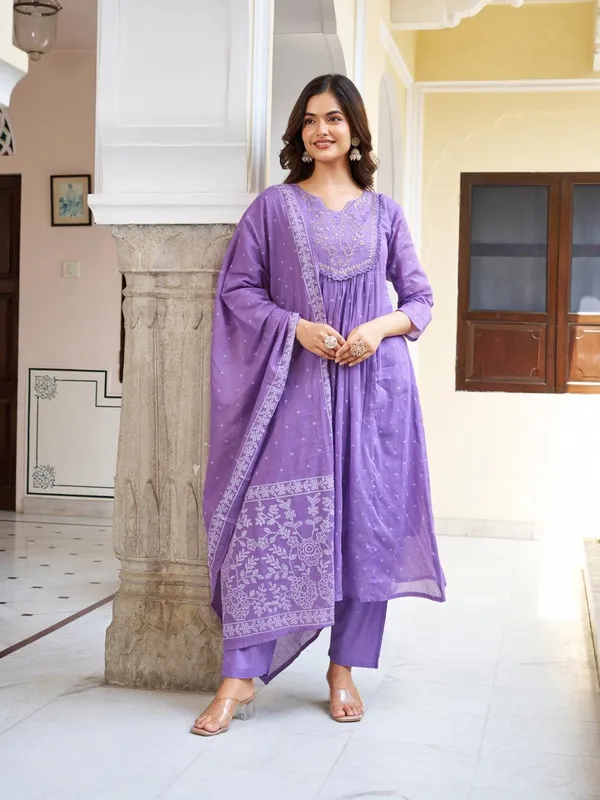 Purple_Cotton_Embroidered_Kurti_With_Pant_&_Dupatta_For_Women
