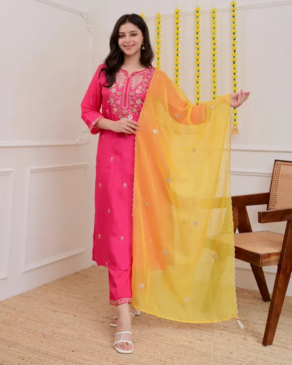 Pink_Chanderi_Embroidered_Kurti_With_Pant_&_Dupatta_For_Women