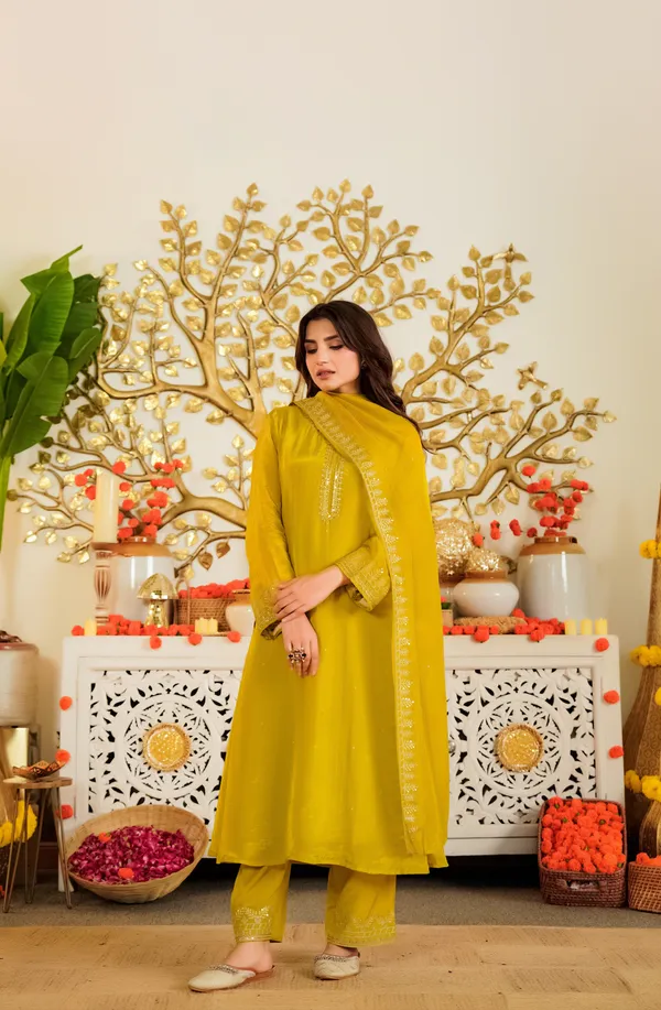 Yellow_Viscose_Satin_Embroidered_Kurti_With_Pant_&_Dupatta_For_Women