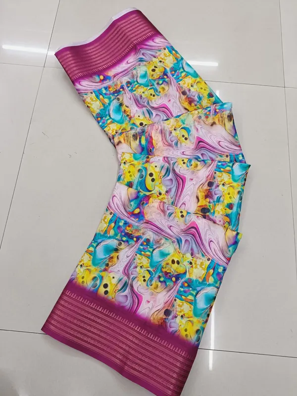 Purple_Aura_Cotton_Silk_Digital_Print_With_Latkan_Work_Saree_For_Women