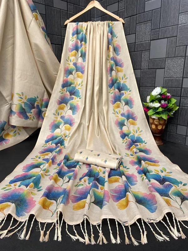 Cream_Erode_Cotton_Silk_Digital_Print_With_Latkan_Work_Saree_For_Women