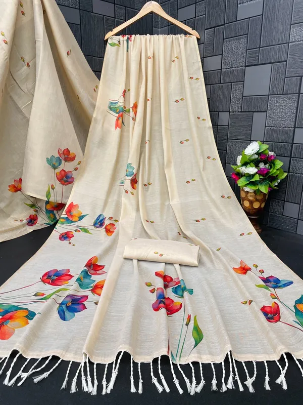 Cream_Erode_Cotton_Silk_Digital_Print_With_Latkan_Work_Saree_For_Women