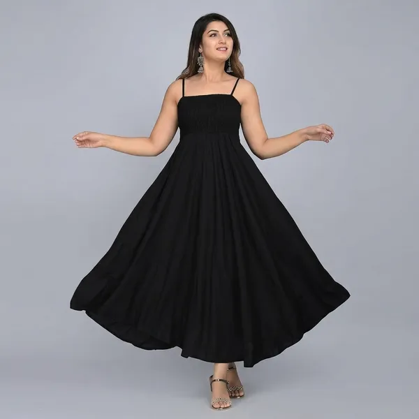 Black_70%_Silk_And_30%_Rayon_Gown_For_Women