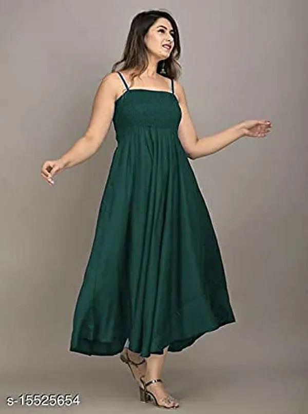 Green_70%_Silk_And_30%_Rayon_Gown_For_Women