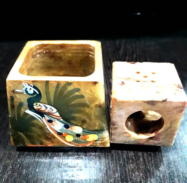 Stone_Peacock_Painted_Candle_holder