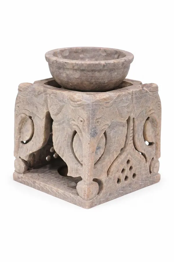 Brown_Handcrafted_Wooden_Elephant_Oil_Burner_And_Aroma_Diffuser