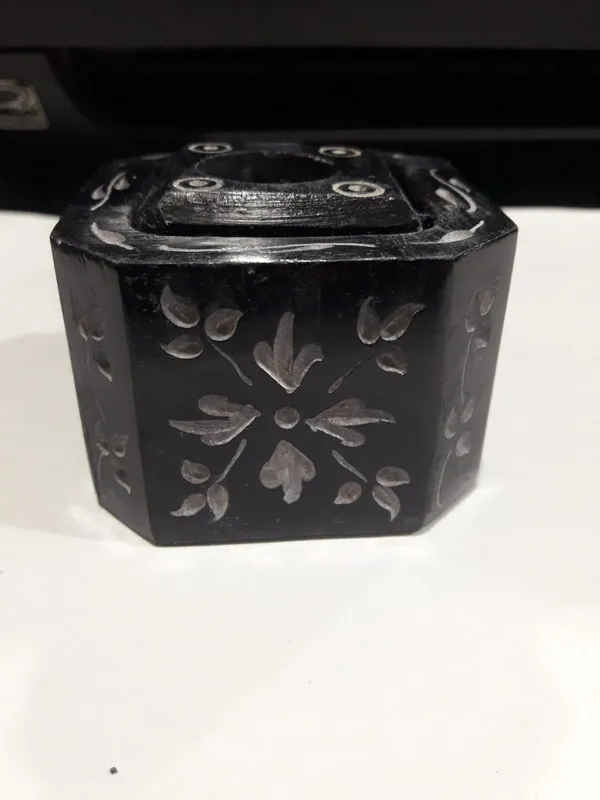 Stone_Black_Painted_Candle_holder