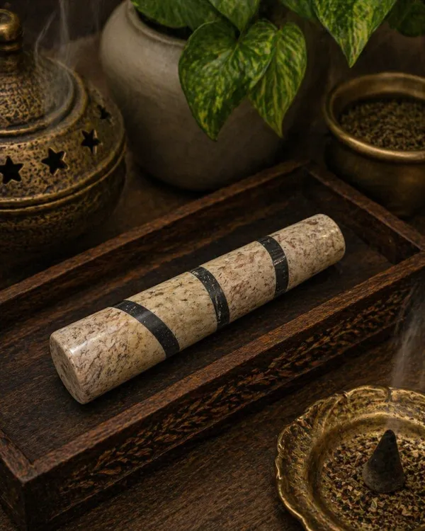 Handcrafted_Stone_Decorative_Artifact_|_Natural_Stone_Handicraft_|_Rustic_Home_Décor_Collectible_|_Artisan_Handmade_Gift