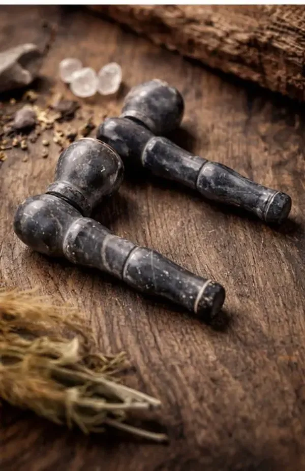 Handmade_Soapstone_craft_decor_pipe