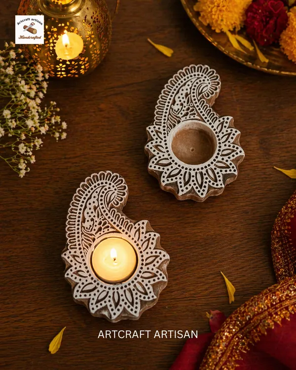 wooden_candle_holder