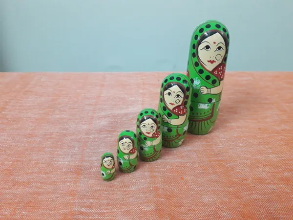 Wooden_Green_Painted_Indian_Lady_Doll