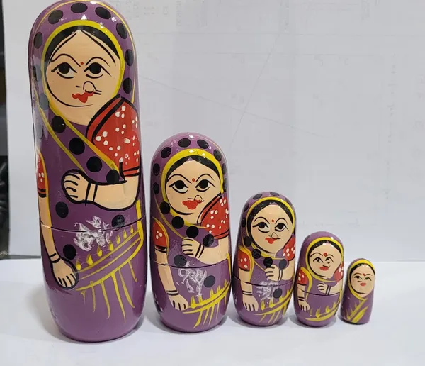 Wooden_Indian_Lady_Doll_5_in_1_Set