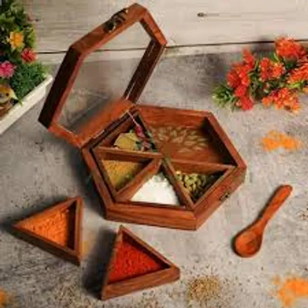 Wooden_Octagonal_Spice_Box