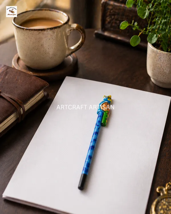 Wooden_hand_painted_Pencil