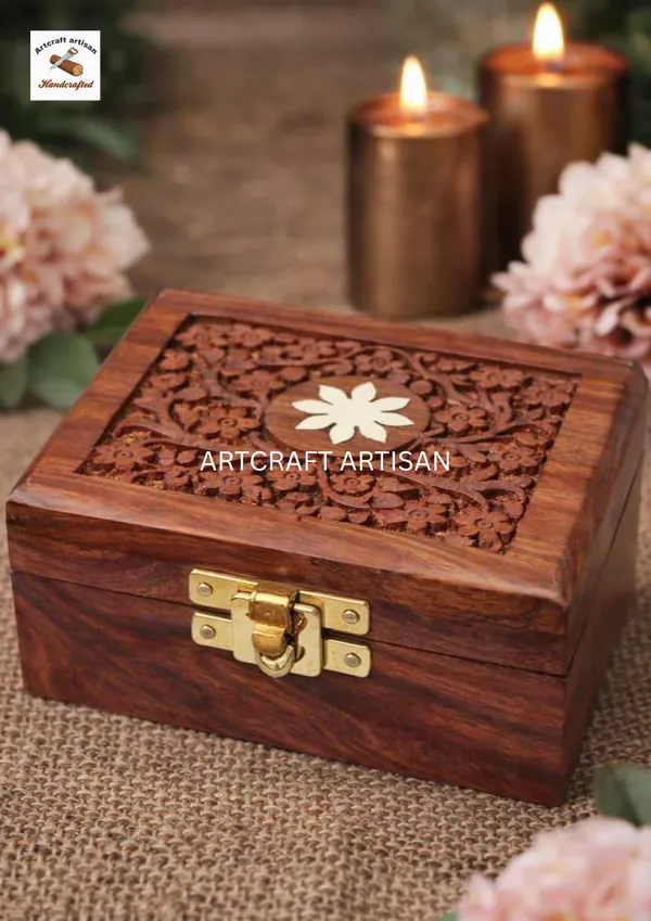 Wooden_Carved_Box