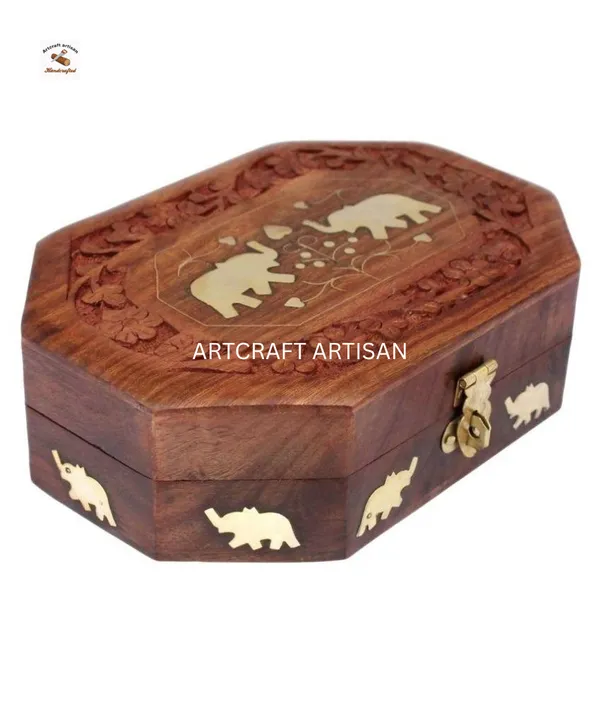 Wooden_Brass_Inlay_Craved_Box