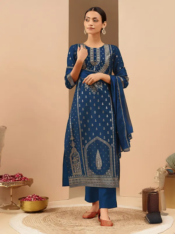 Blue_Silk_Blend_Ethnic_Gold_Printed_Straight_Kurta_Set_For_Women
