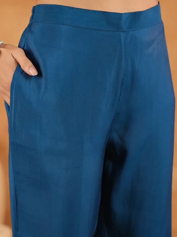 Blue_Chanderi_Chanderi_Kurti_Pant_Dupatta_Set_For_Women