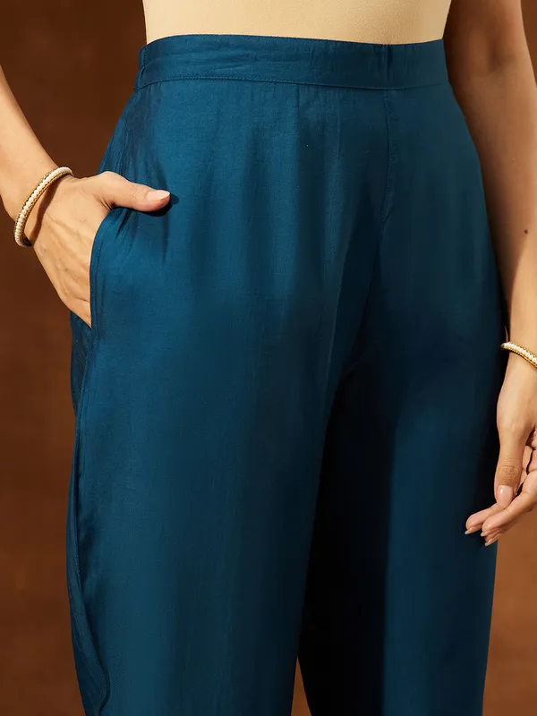 Blue_Chanderi_Kurta_Pant_Set_For_Women