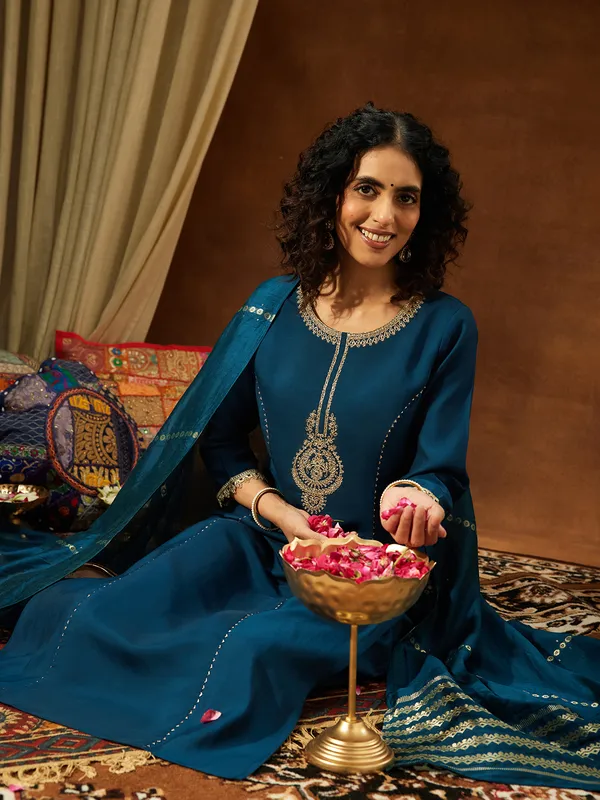 Blue_Chanderi_Kurta_Pant_Set_For_Women