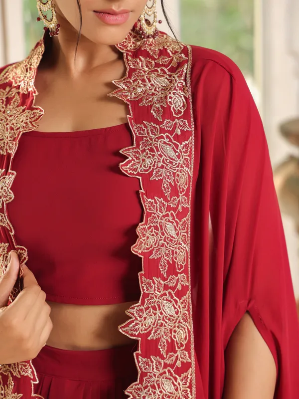 Red_Georgette_Zari_Embroidered_Crop_Top_With_Skirt_&_Cape_Set_For_Women