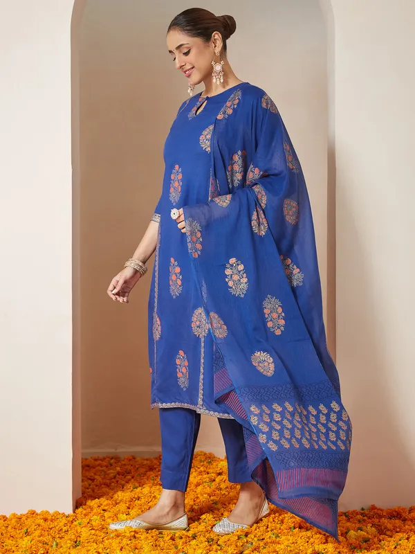 Blue_Viscose_Rayon_Viscose_Rayon_Kurti_Pant_Dupatta_Set_For_Women