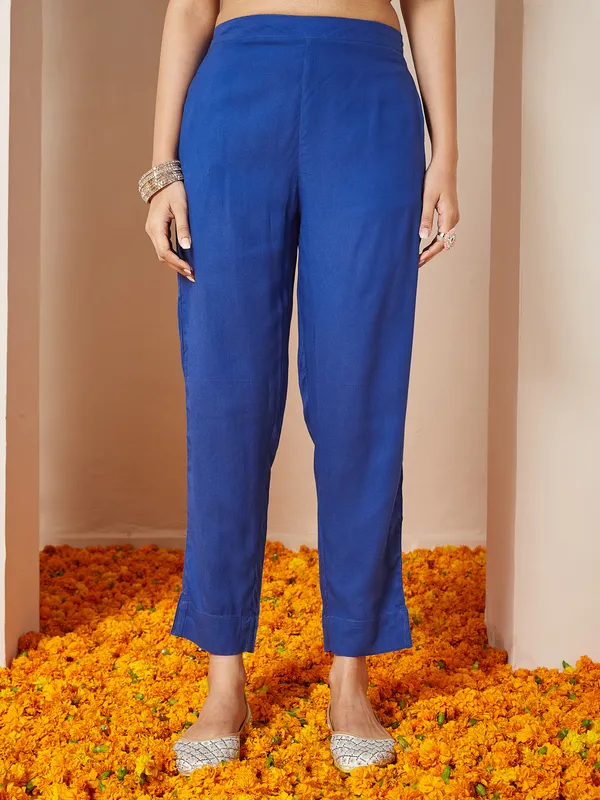 Blue_Viscose_Rayon_Viscose_Rayon_Kurti_Pant_Dupatta_Set_For_Women