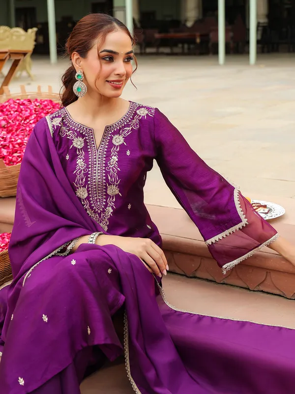 Purple_Cotton_Blend_Floral_Embroidered_Regular_Sequinned_Kurta_With_Trousers_&_With_Dupatta_For_Women